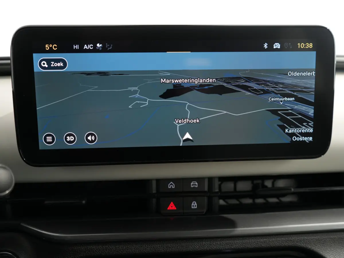 La Prima | 10,25" touchscreen radio met Bluetooth, DAB & USB | 18" lichtmetalen velgen Diamont Cut | Adaptieve cruise control met Intelligent Speed Assist