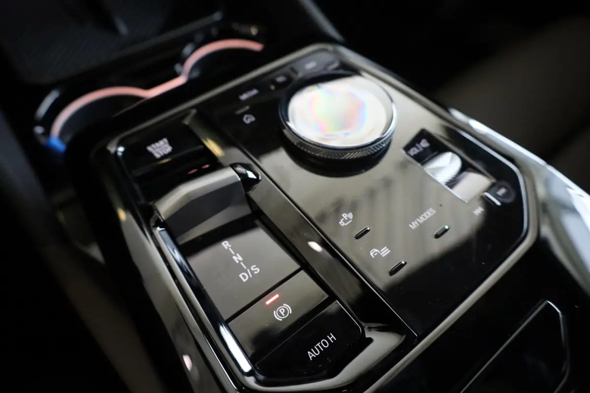 520i M Sportpakket Pro | Comfort Pack | Travel Pack | Innovation Pack | Trekhaak | Bowers & Wilkins | Panoramadak | Showroom Selection