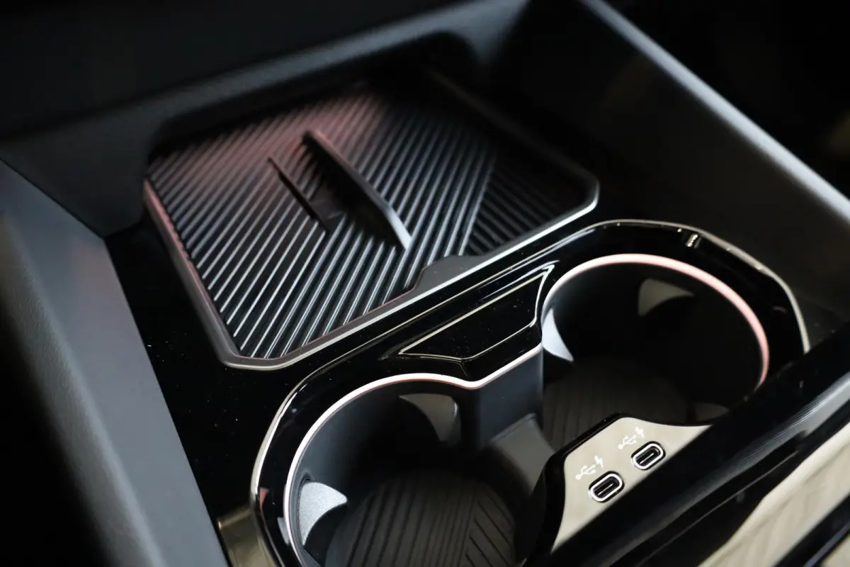 520i M Sportpakket Pro | Comfort Pack | Travel Pack | Innovation Pack | Trekhaak | Bowers & Wilkins | Panoramadak | Showroom Selection