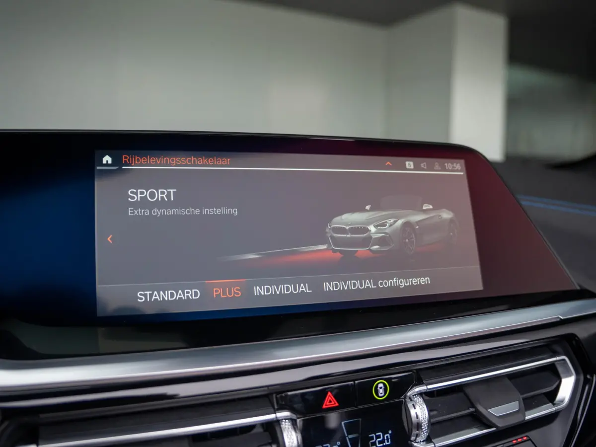 sDrive30i Business Edition Plus | Active Cruise Control | High Executive