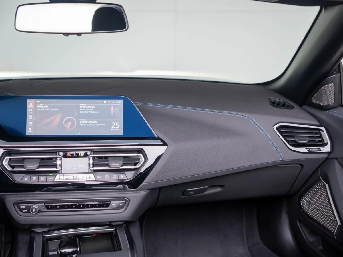 sDrive30i Business Edition Plus | Active Cruise Control | High Executive