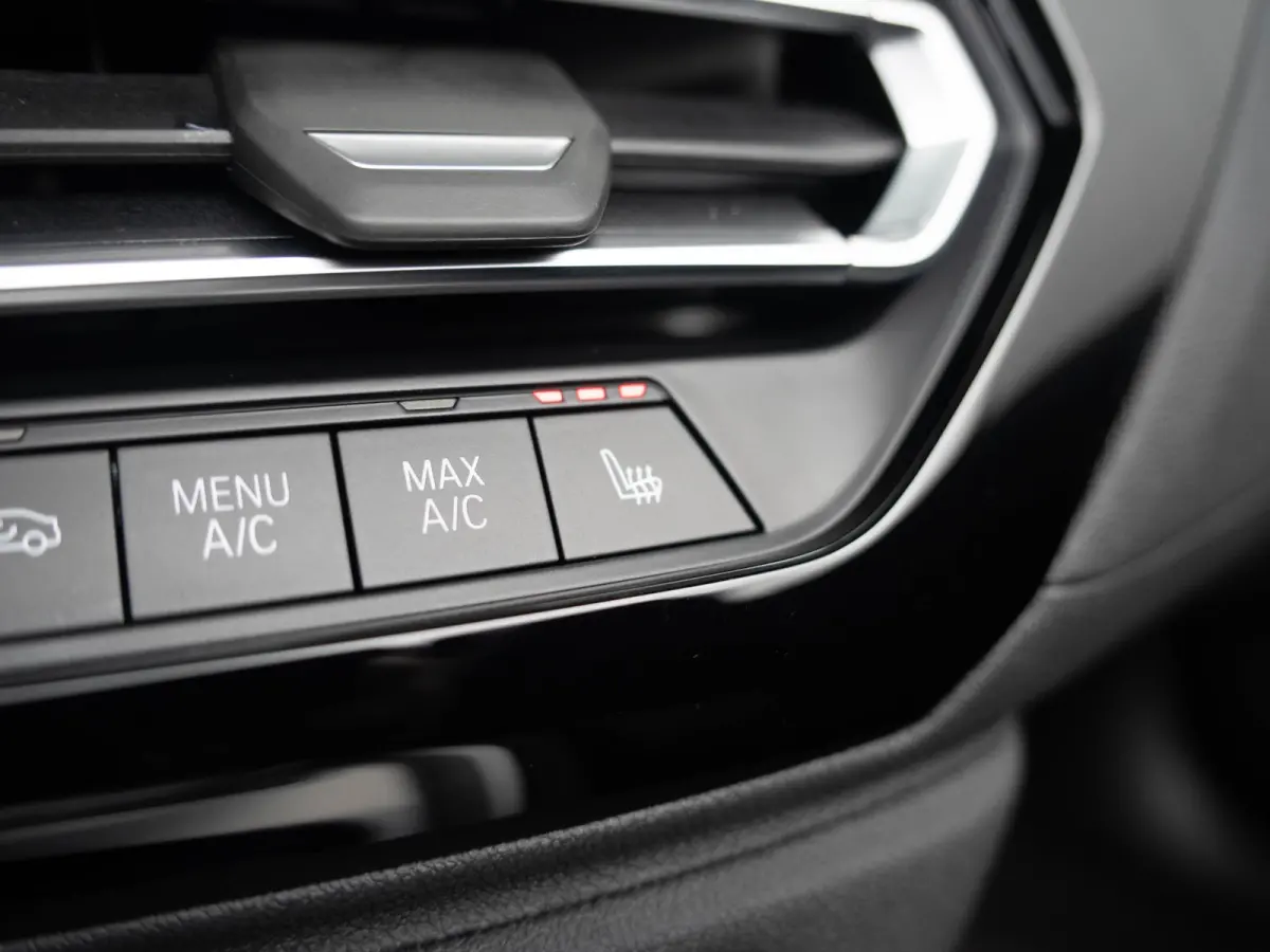 sDrive30i Business Edition Plus | Active Cruise Control | High Executive