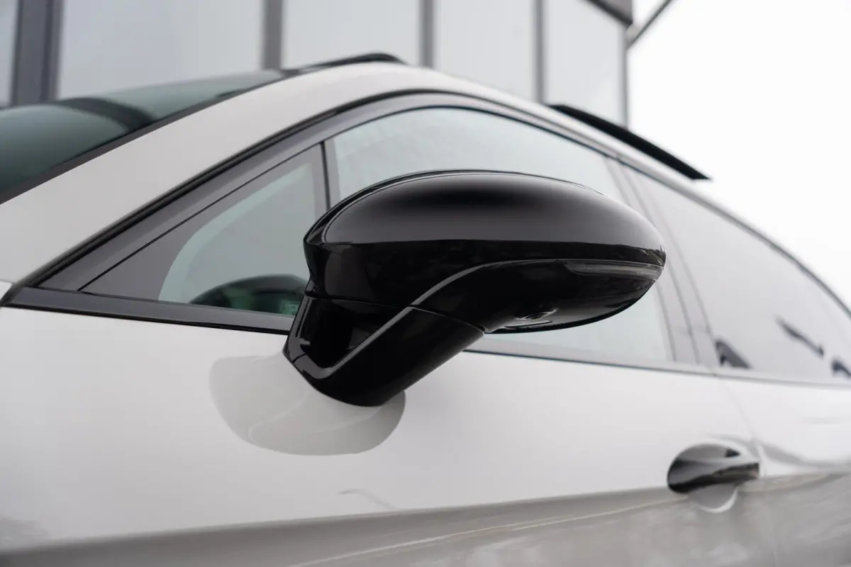 2.9 4S E-Hybrid 560PK|Org NL|1e Eig|Krijt|Sport Design|Panoramadak|Bose|Soft Close|Ambiente|Dealer Onderhouden