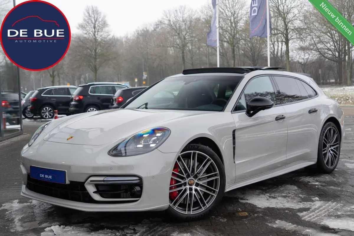 2.9 4S E-Hybrid 560PK|Org NL|1e Eig|Krijt|Sport Design|Panoramadak|Bose|Soft Close|Ambiente|Dealer Onderhouden