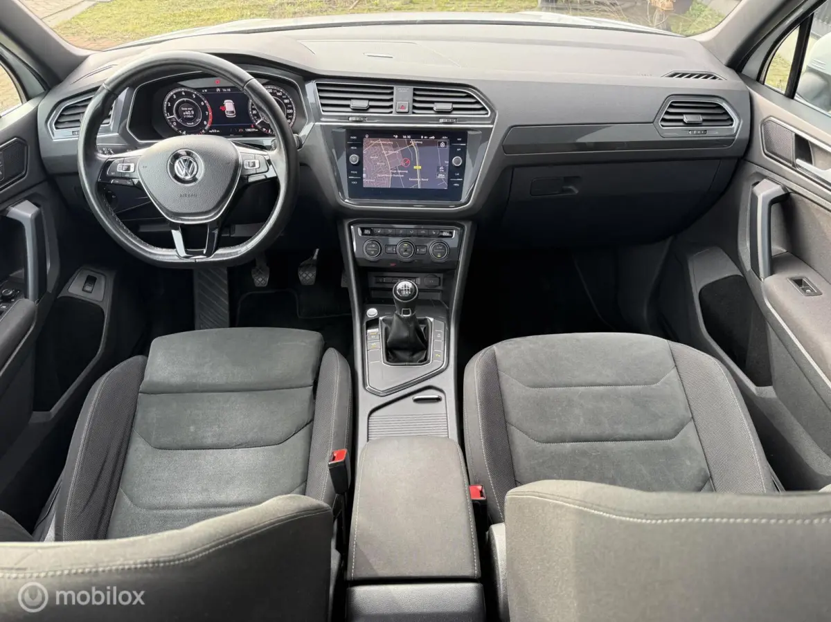 1.4 TSI R-line LED PANO DIGIDASH CARPLAY