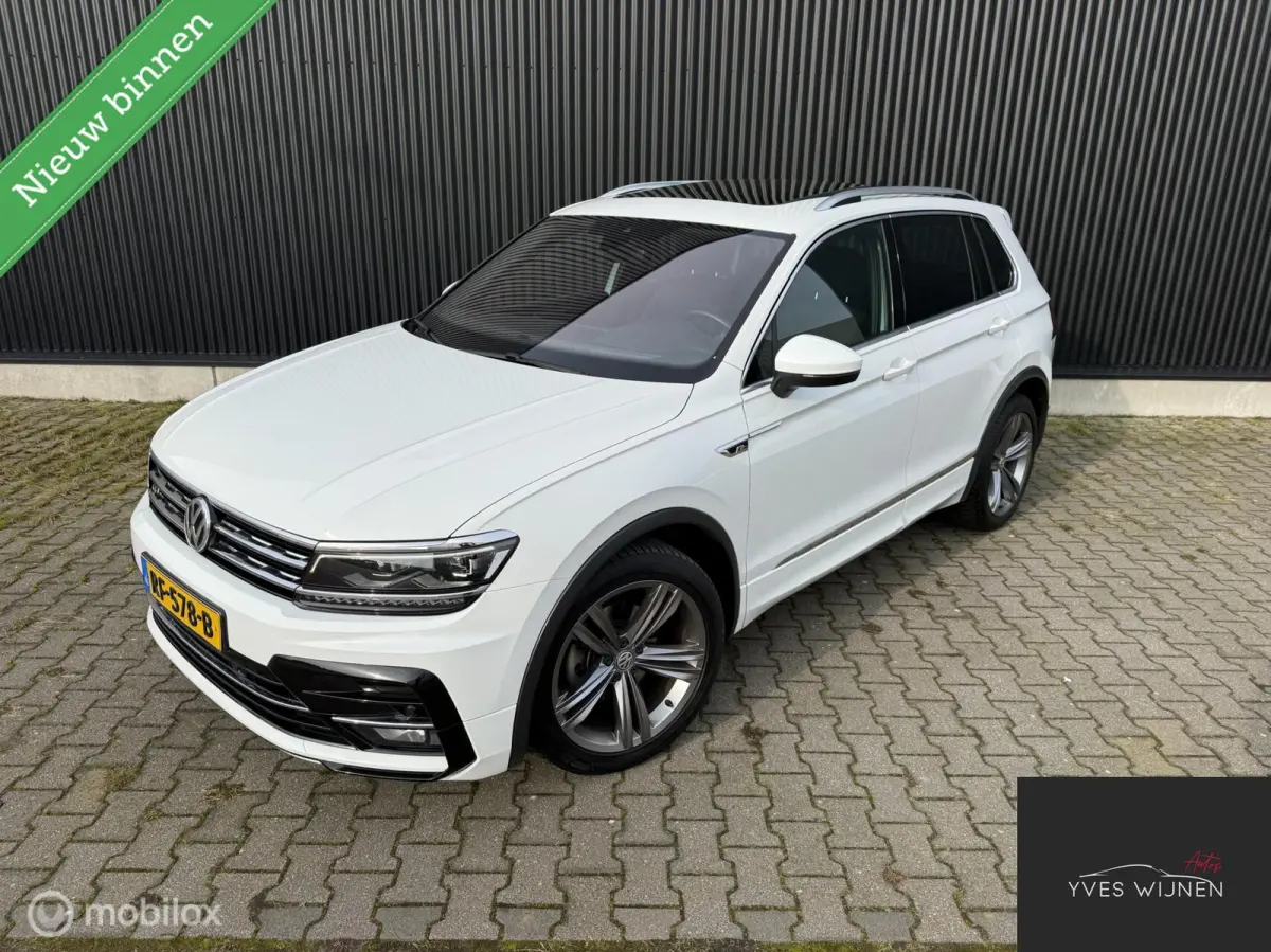 1.4 TSI R-line LED PANO DIGIDASH CARPLAY