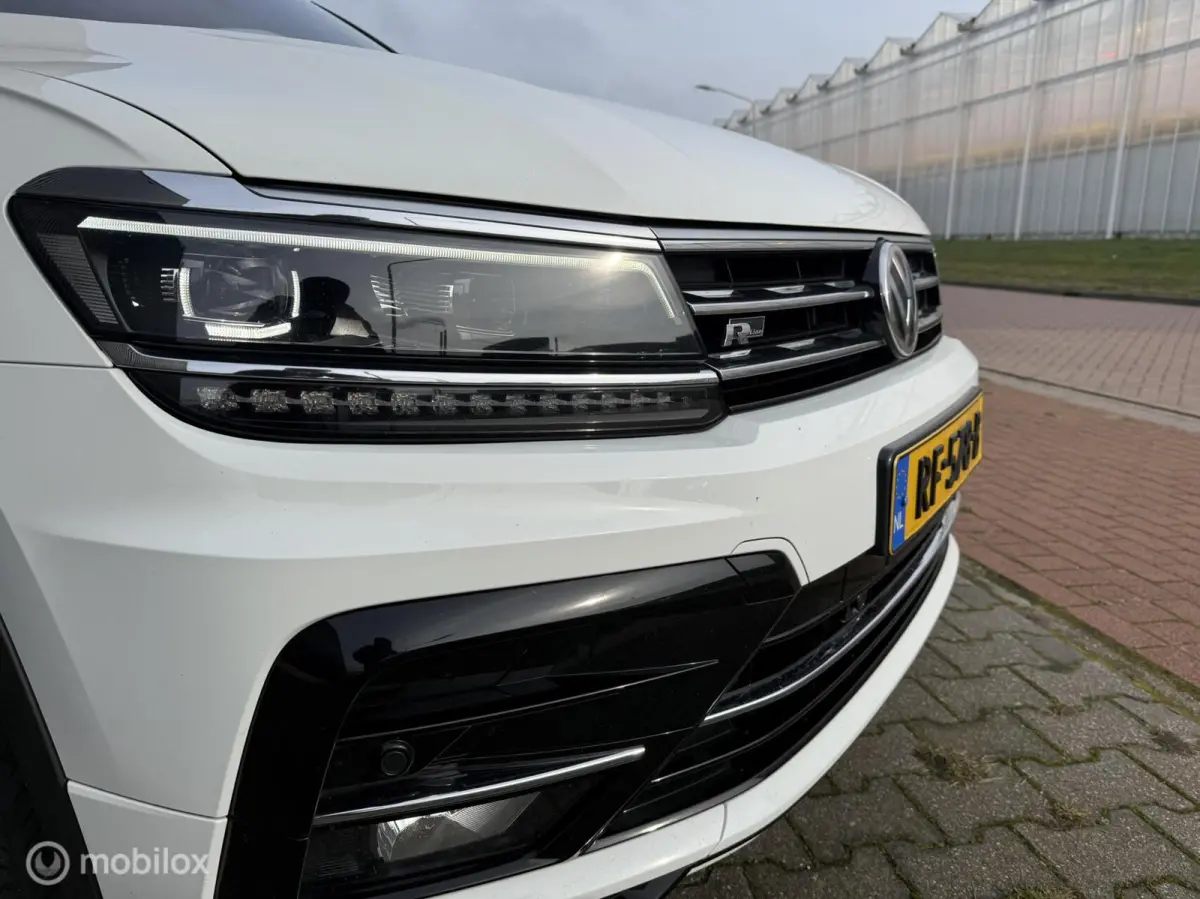1.4 TSI R-line LED PANO DIGIDASH CARPLAY