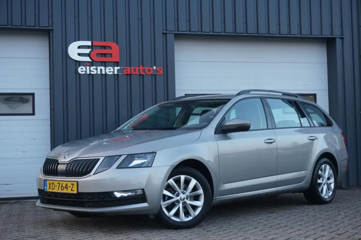 1.0 TSI Greentech Ambition Business | TREKHAAK | ECC | CARPLAY | NAVI |