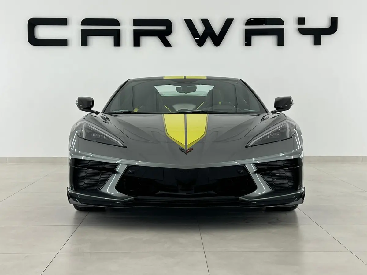 C8.R Carbon Pack