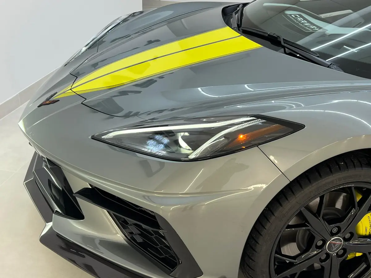 C8.R Carbon Pack