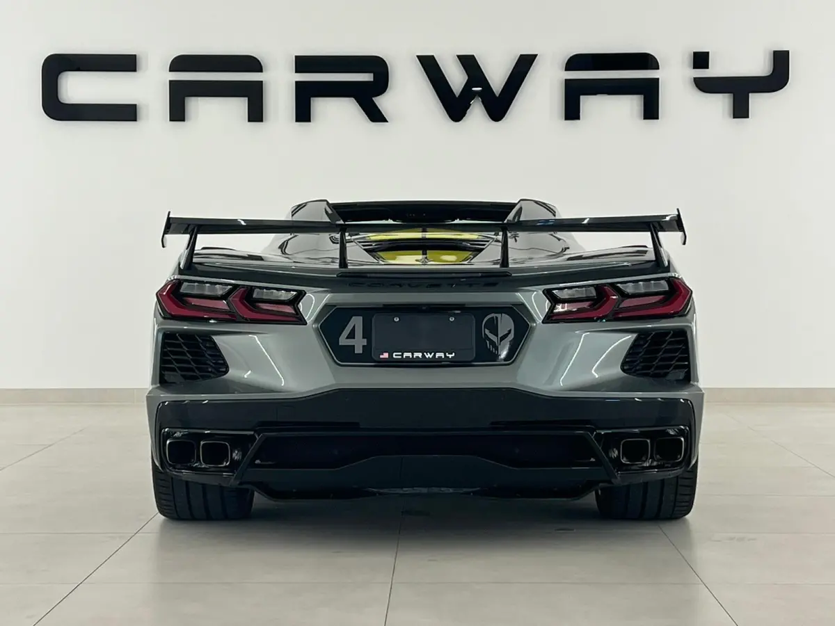 C8.R Carbon Pack