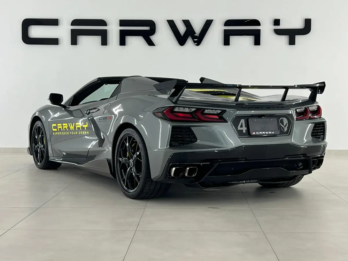 C8.R Carbon Pack