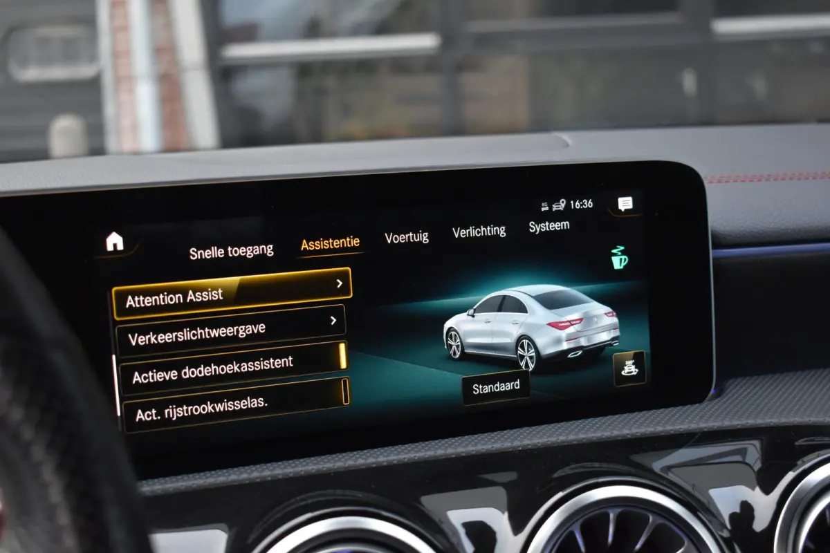 250 AMG Lane ACC Camera CLA 45 Pakket