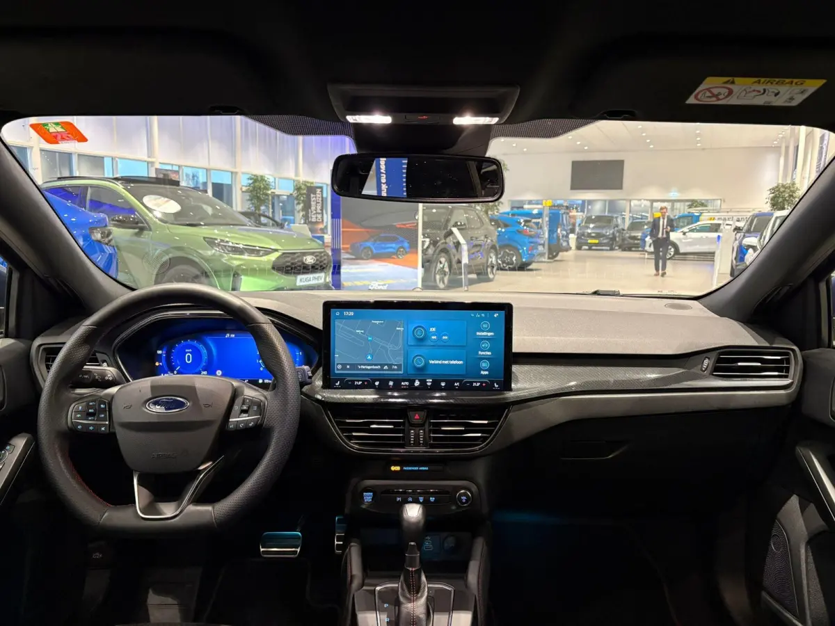 1.0 EcoBoost Hybrid ST Line X | TREKHAAK | ADAPTIVE CRUISE CONTROL | WINTER PAKKET | NAVIGATIE | ACHTERRUITRIJCAMERA | BANG & OLAFSUN |