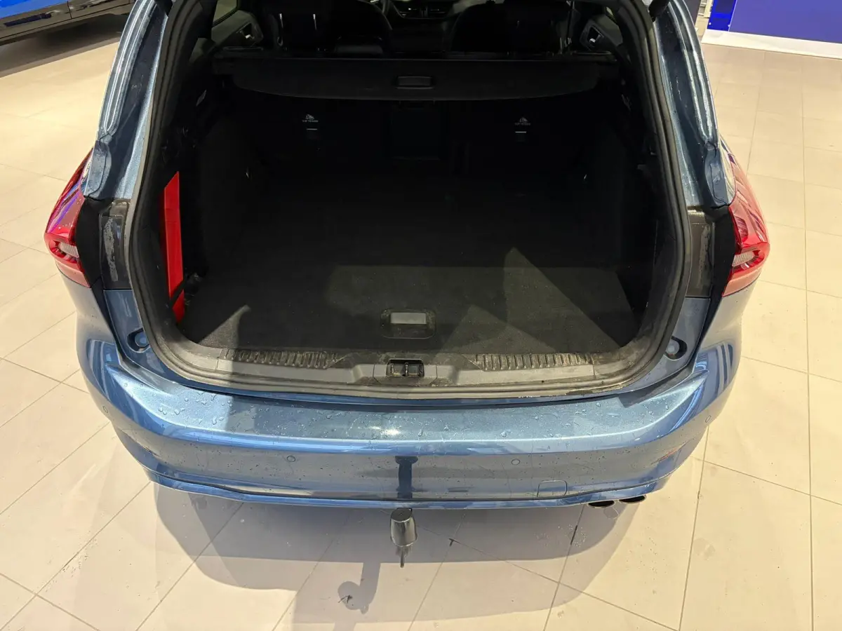 1.0 EcoBoost Hybrid ST Line X | TREKHAAK | ADAPTIVE CRUISE CONTROL | WINTER PAKKET | NAVIGATIE | ACHTERRUITRIJCAMERA | BANG & OLAFSUN |