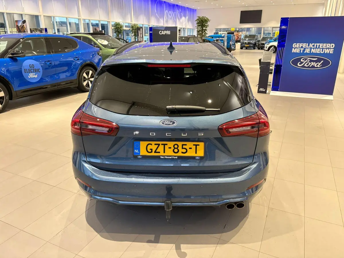 1.0 EcoBoost Hybrid ST Line X | TREKHAAK | ADAPTIVE CRUISE CONTROL | WINTER PAKKET | NAVIGATIE | ACHTERRUITRIJCAMERA | BANG & OLAFSUN |