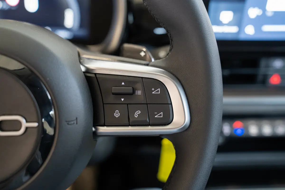 1.2 Hybrid Urban | Apple Carplay & Android Auto | Parkeersensoren | Bluetooth | Cruise Controle | Lichtmetalen velgen |