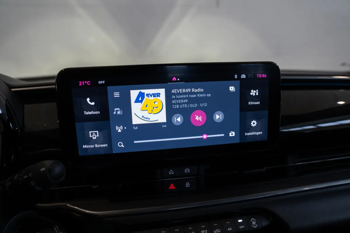 1.2 Hybrid Urban | Apple Carplay & Android Auto | Parkeersensoren | Bluetooth | Cruise Controle | Lichtmetalen velgen |