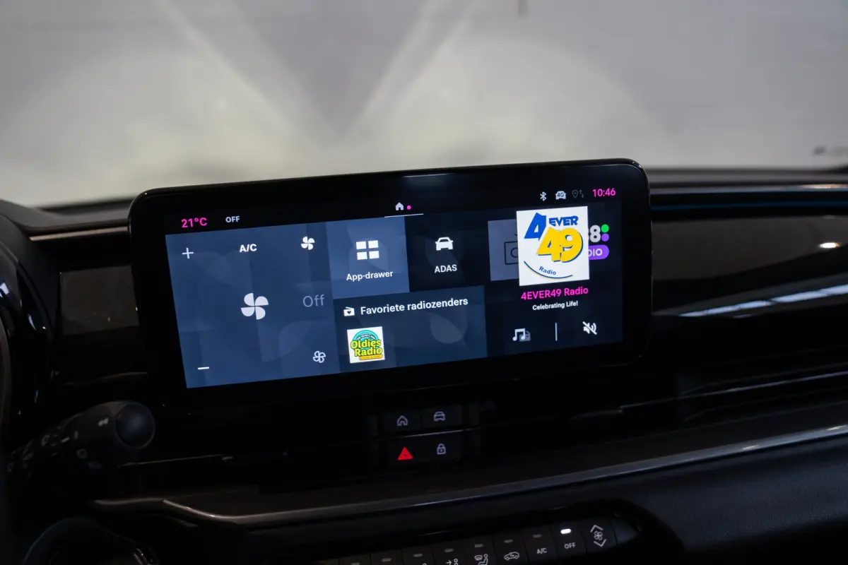 1.2 Hybrid Urban | Apple Carplay & Android Auto | Parkeersensoren | Bluetooth | Cruise Controle | Lichtmetalen velgen |