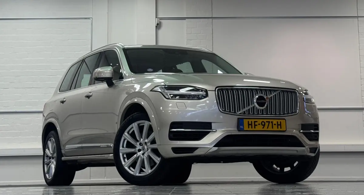 2.0 T8 SOH 89% Inscription Luxury-Line Intellisafe Pro Line Parkeer pakket