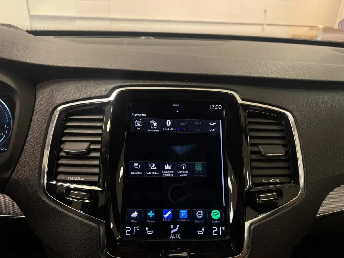 2.0 T8 SOH 89% Inscription Luxury-Line Intellisafe Pro Line Parkeer pakket