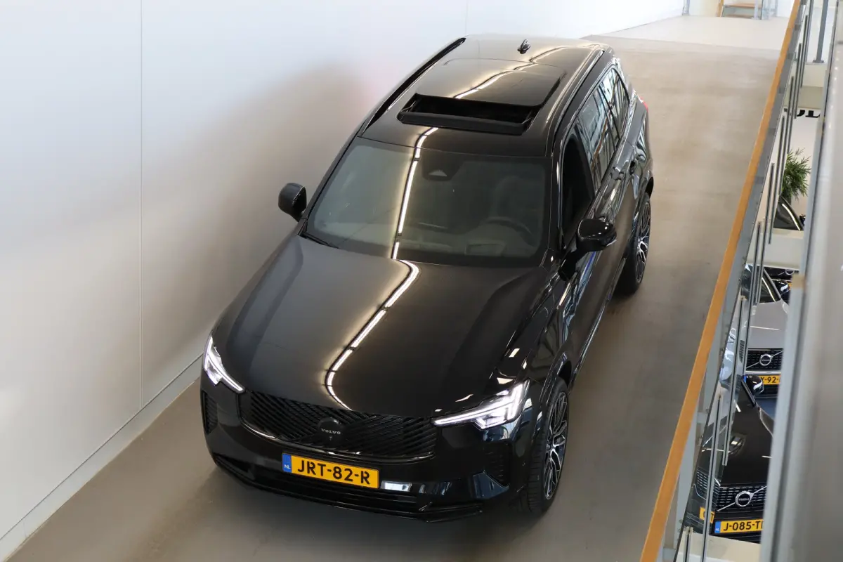 T8 455PK Ultra Black Edition Executive | HEICO! | Trekhaak |  Luchtvering | Panoramadak | 22'' | 360 | Massage