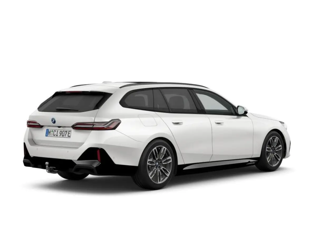 530e M Sport Edition | M Sportpakket | Innovation Pack | Travel Pack | Panoramadak