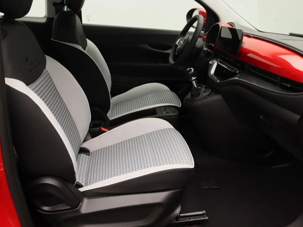 1.0 Hybrid Torino Launch Edition | Carplay | CLimate Control |  Parkeersensoren | 16" Velgen | Direct leverbaar!!