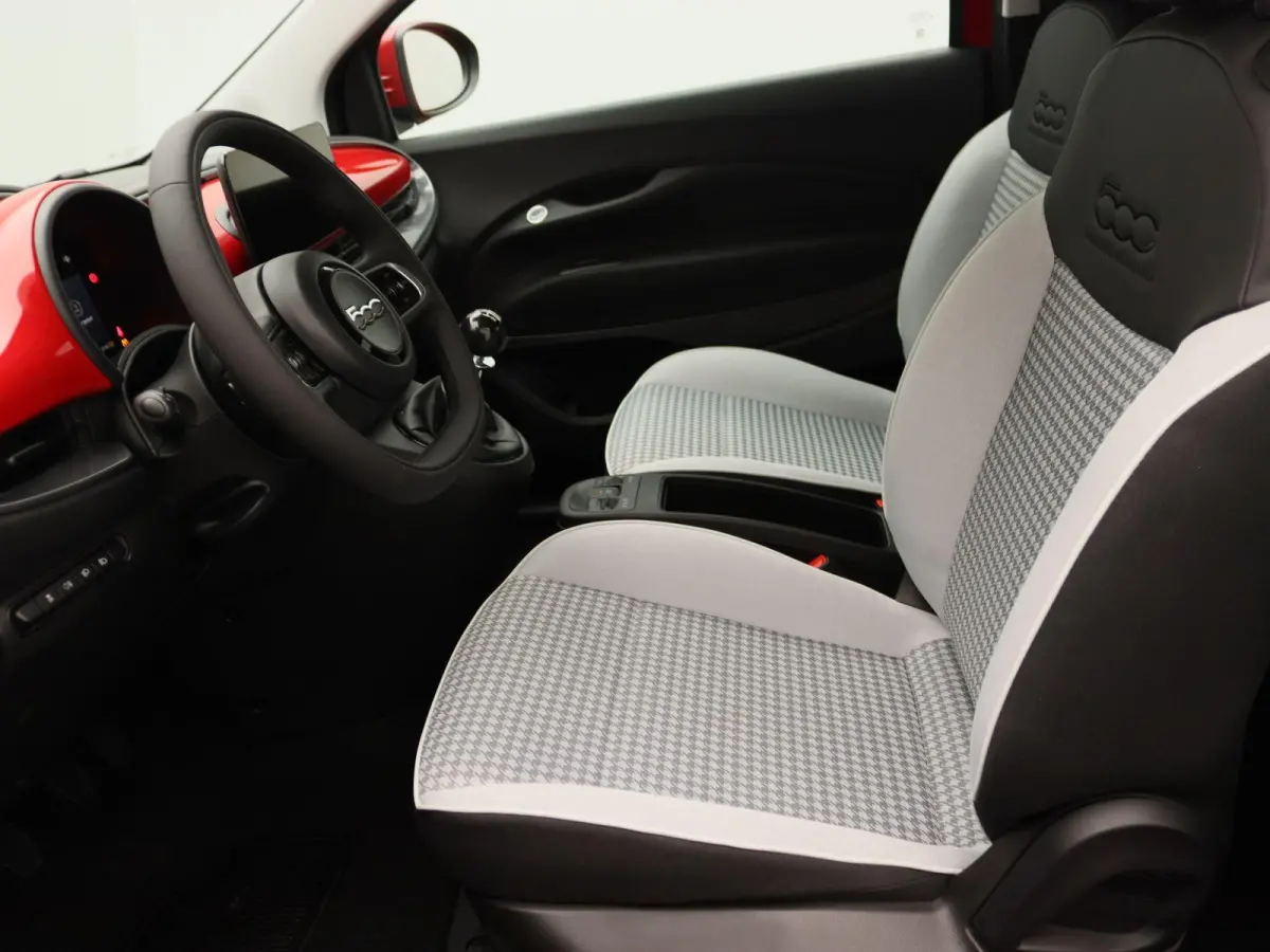 1.0 Hybrid Torino Launch Edition | Carplay | CLimate Control |  Parkeersensoren | 16" Velgen | Direct leverbaar!!