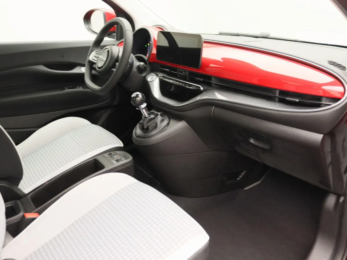 1.0 Hybrid Torino Launch Edition | Carplay | CLimate Control |  Parkeersensoren | 16" Velgen | Direct leverbaar!!
