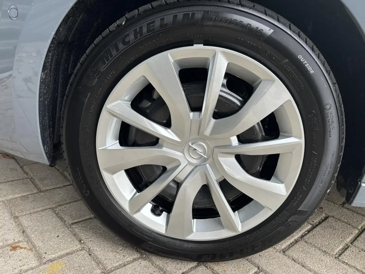 1.2 Turbo Hybrid Edition Private lease mogelijk / Actie Mogelijk / Opel Almere