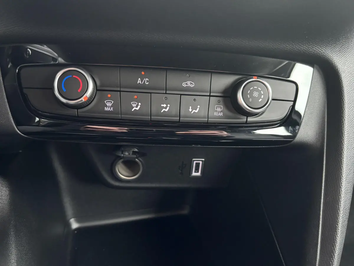 1.2 Turbo Hybrid Edition Private lease mogelijk / Actie Mogelijk / Opel Almere