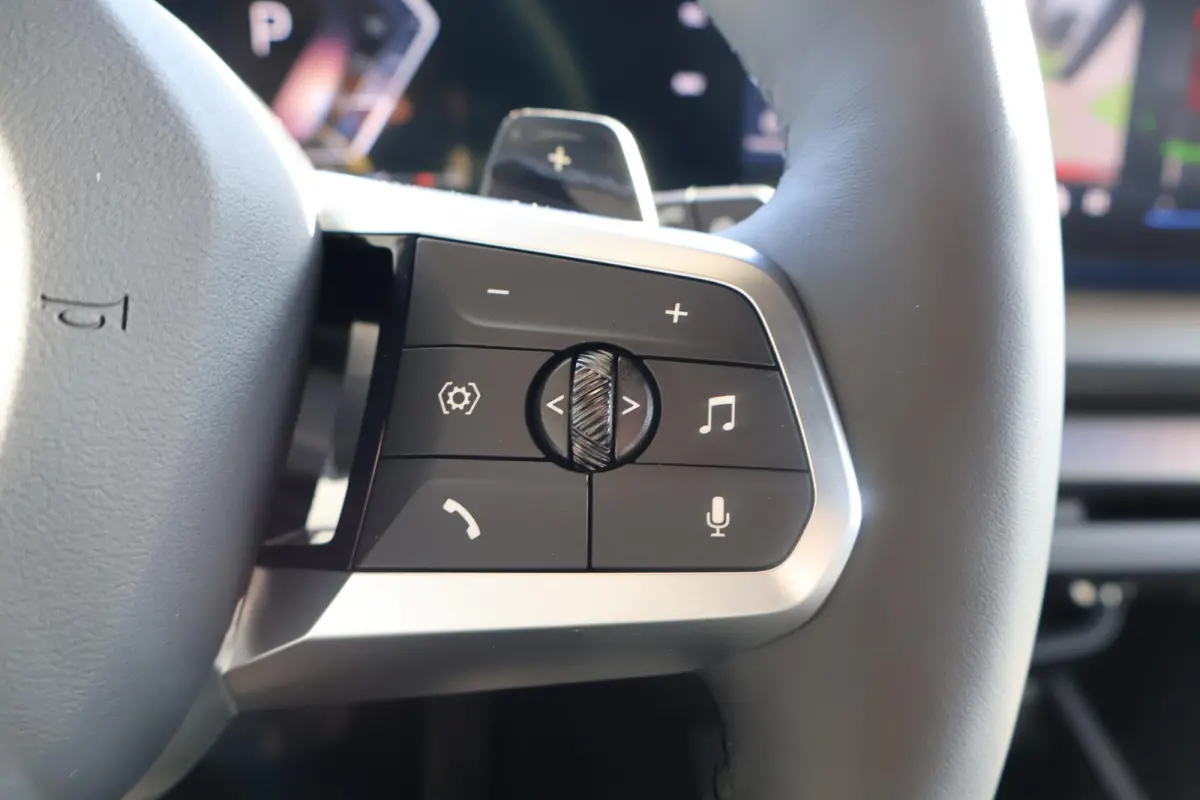 120 | M Sportpakket | Driving Assistant | Voorstoelen Verwarmd | Apple Carplay