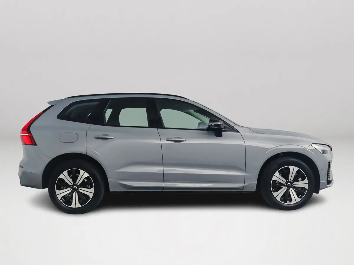 T6 Plug-in hybrid AWD Plus Dark | Panoramadak | 360° camera | Stoel- en Stuurverwarming | Trekhaak