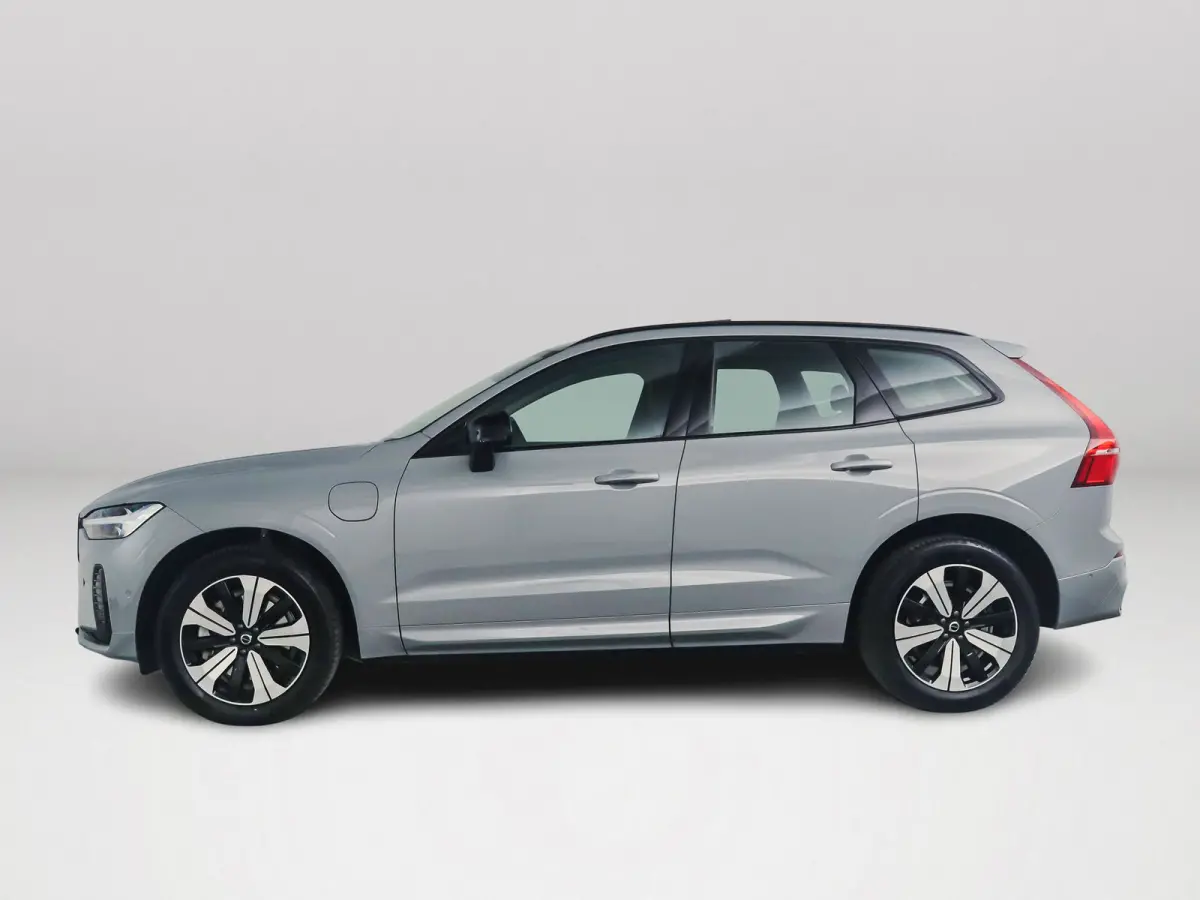T6 Plug-in hybrid AWD Plus Dark | Panoramadak | 360° camera | Stoel- en Stuurverwarming | Trekhaak