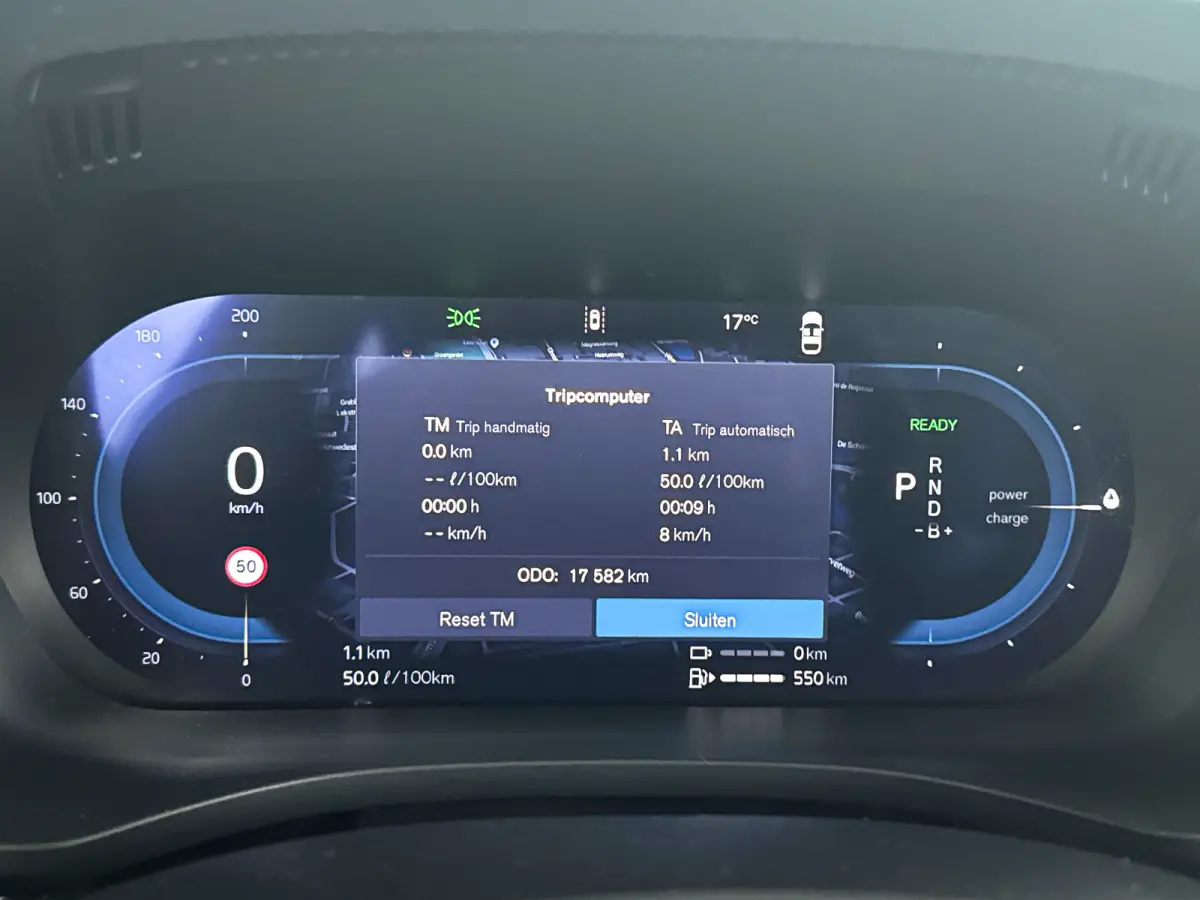 T6 Plug-in hybrid AWD Plus Dark | Panoramadak | 360° camera | Stoel- en Stuurverwarming | Trekhaak
