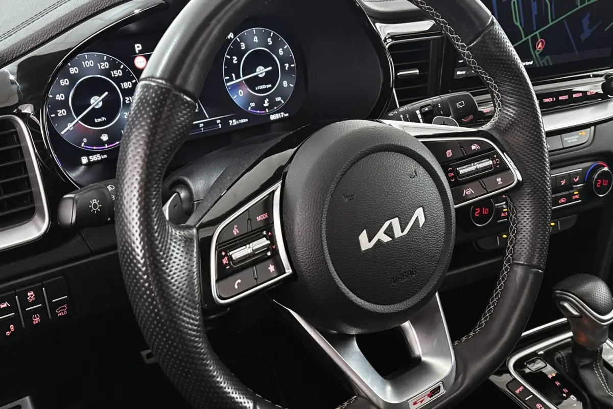 1.5 T-GDi GT-Line Pano Stuur-Stoelverwarming Camera Apple Carplay