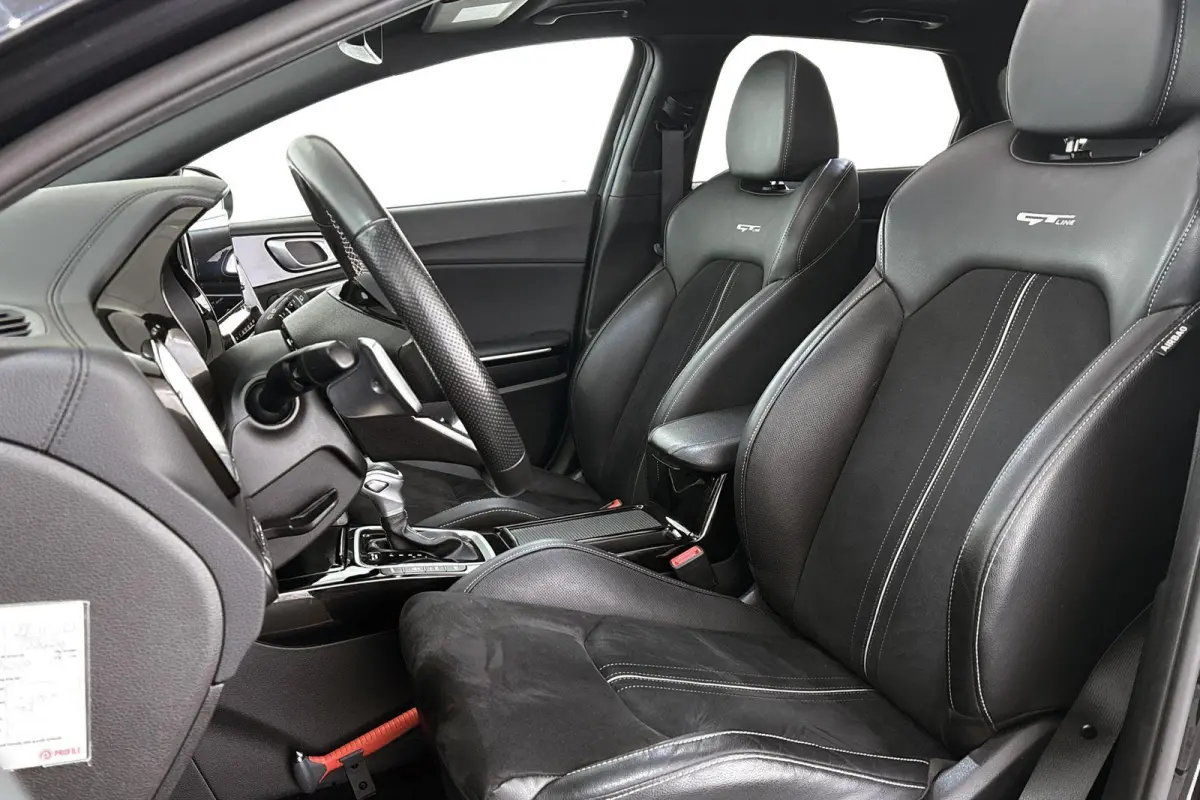 1.5 T-GDi GT-Line Pano Stuur-Stoelverwarming Camera Apple Carplay
