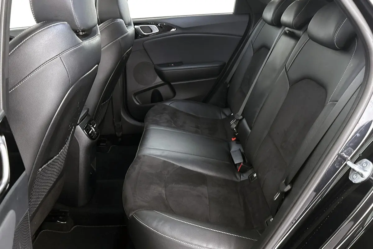 1.5 T-GDi GT-Line Pano Stuur-Stoelverwarming Camera Apple Carplay