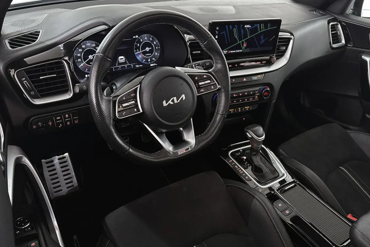 1.5 T-GDi GT-Line Pano Stuur-Stoelverwarming Camera Apple Carplay