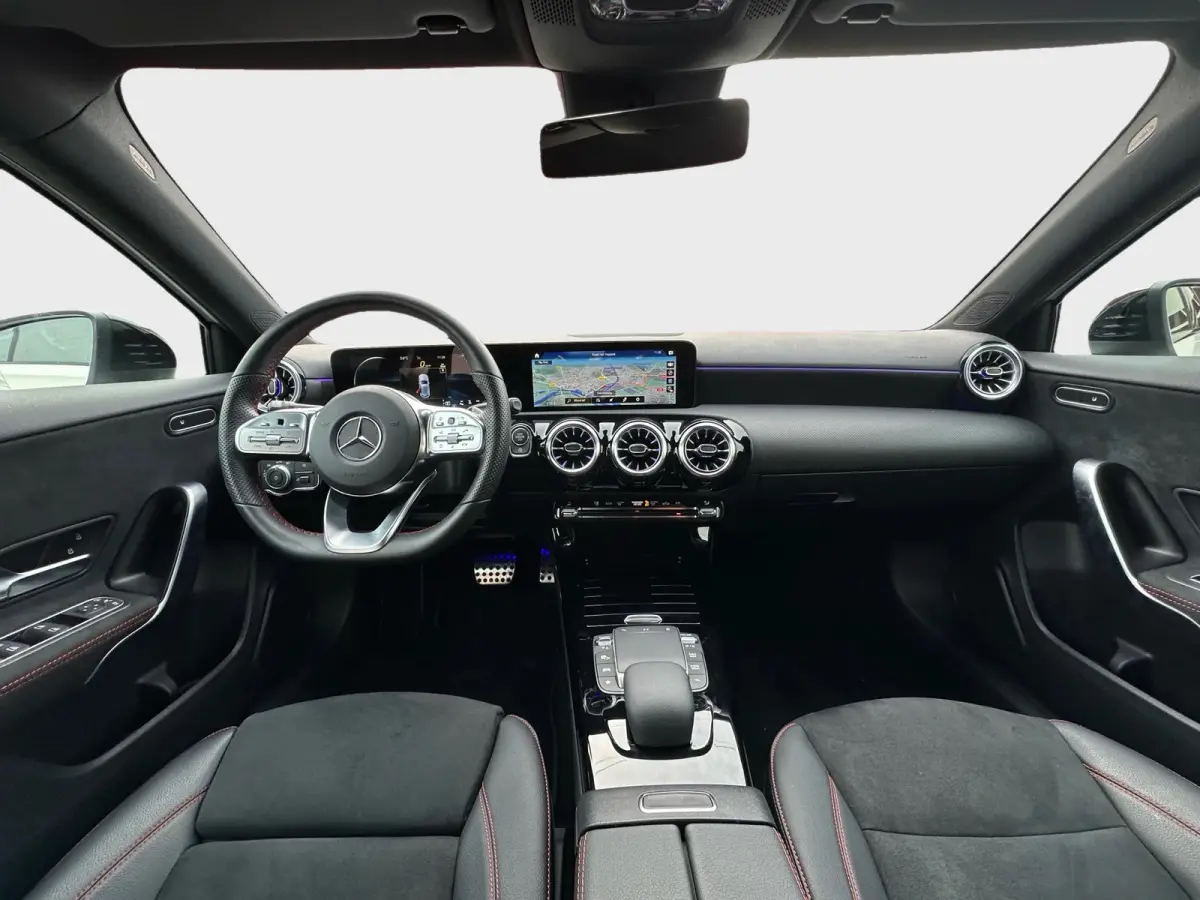 A 200 AMG Line Night Package Automaat