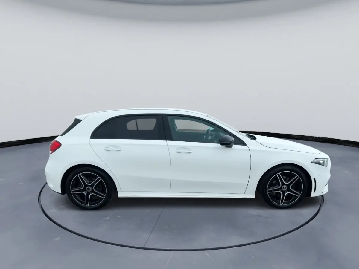 A 200 AMG Line Night Package Automaat