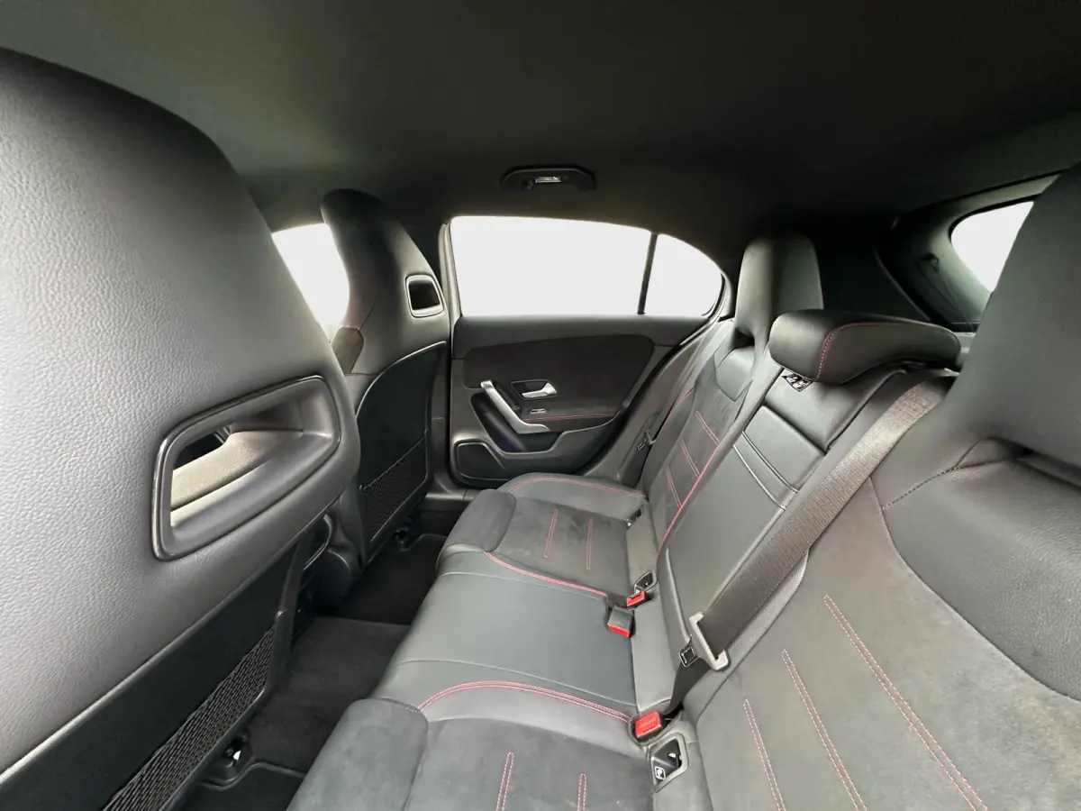 A 200 AMG Line Night Package Automaat
