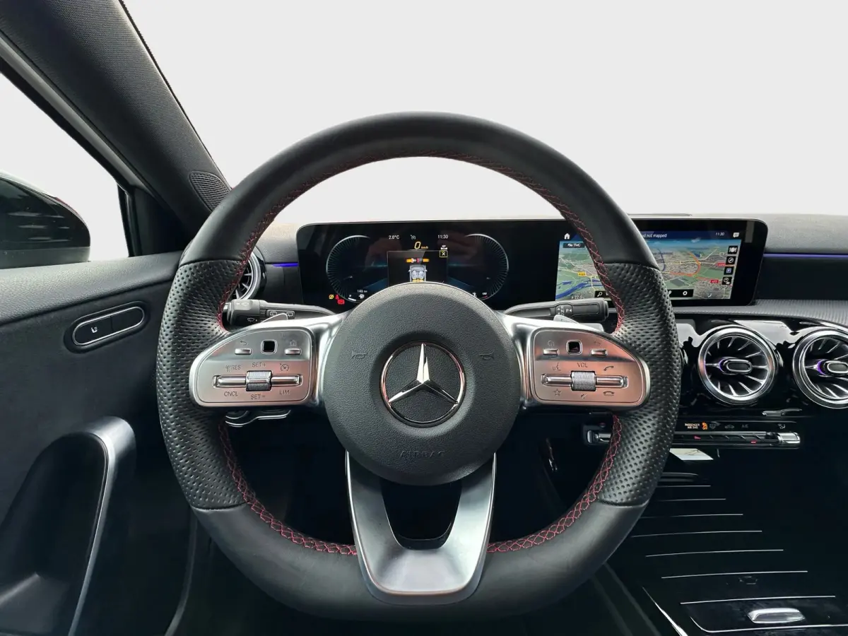 A 200 AMG Line Night Package Automaat