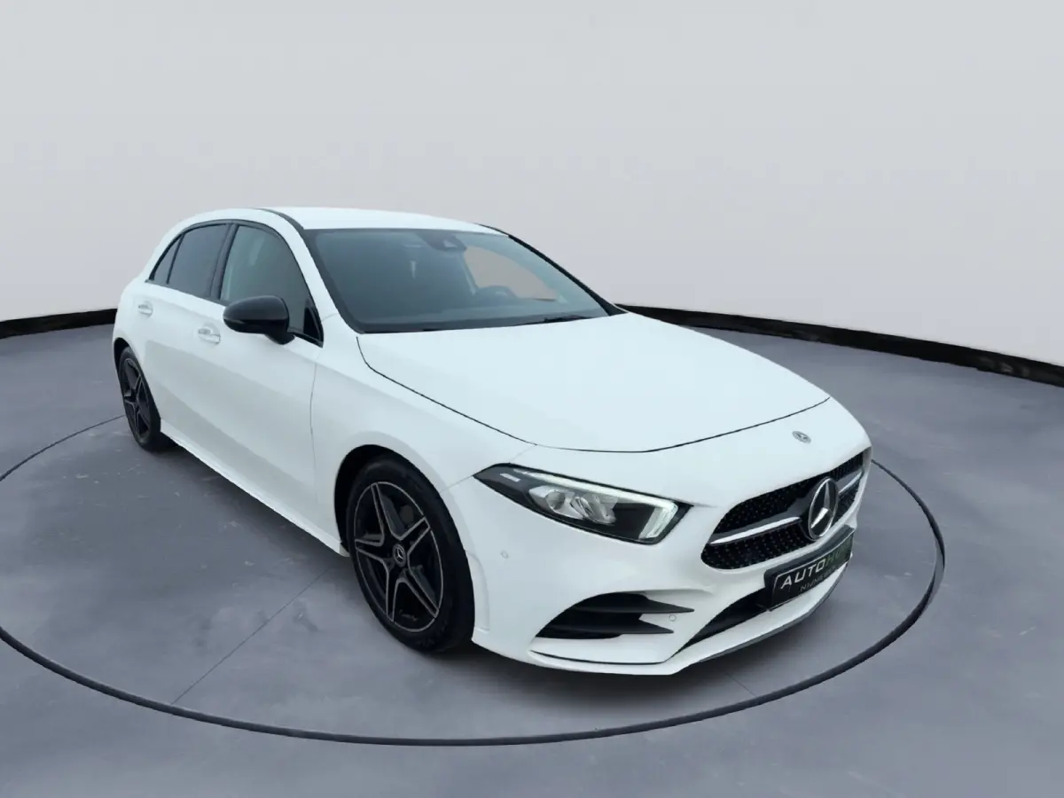 A 200 AMG Line Night Package Automaat