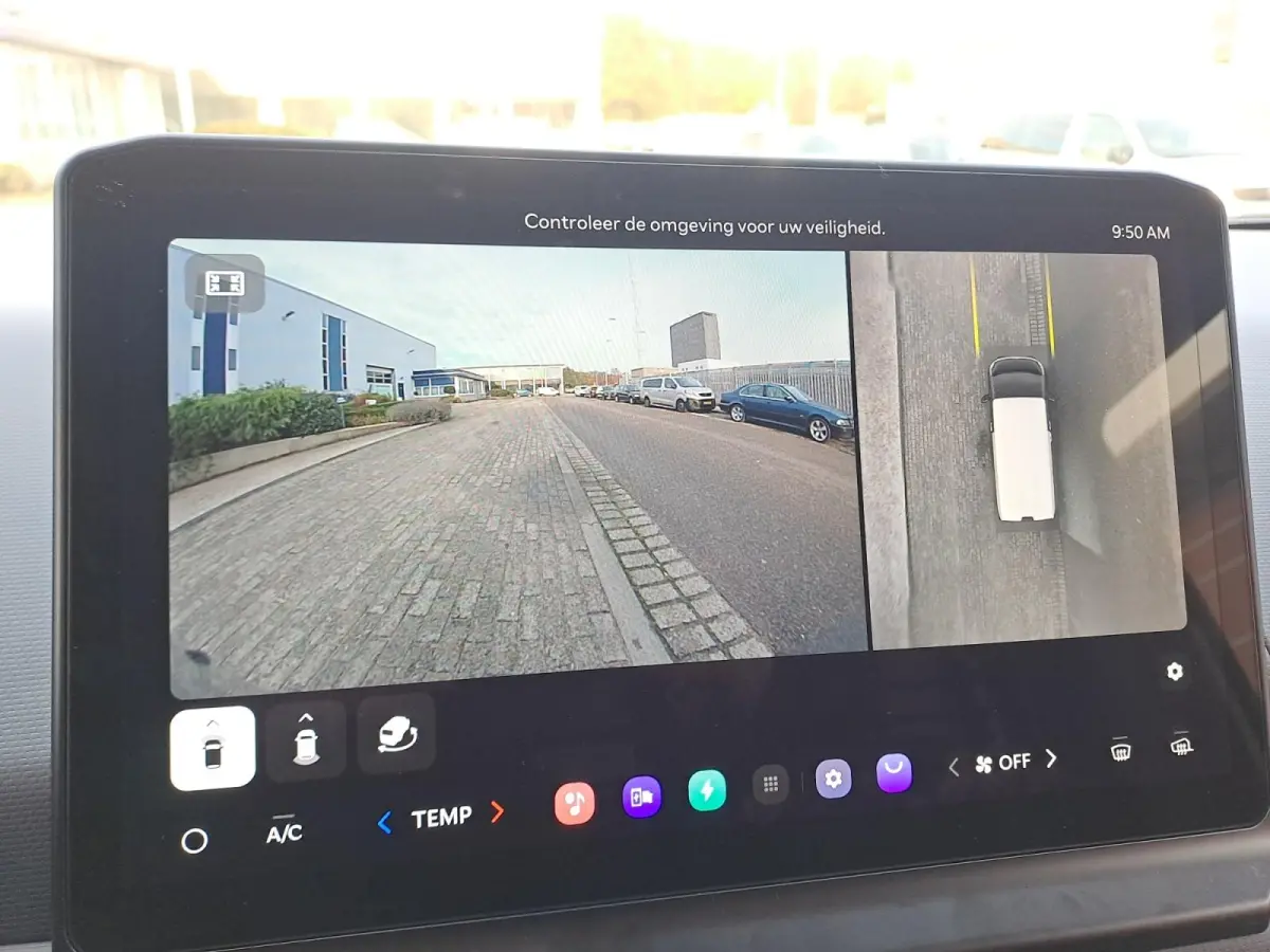 L2H1 Elite Executive 71.2 kWh | Nieuw te bestellen! | 416 Km bereik |  Laadcapaciteit 4.4 m³ | 360° Camera | Accessoirecheque t.w.v. €2500!
