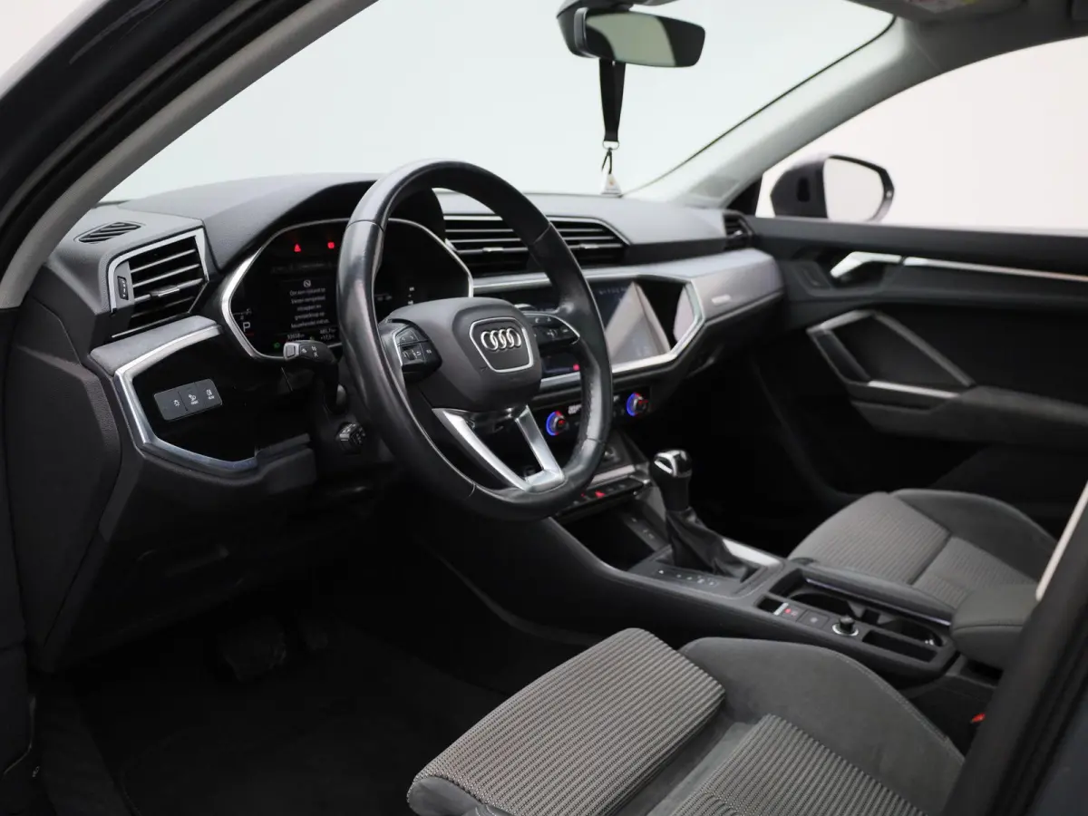 40 TFSI quattro S Edition | TREKHAAK | CAMERA | STOELVERWARMING | SCHUIFDAK | SPORTSTOELEN | NAVIGATIE | VIRTUAL COCKPIT