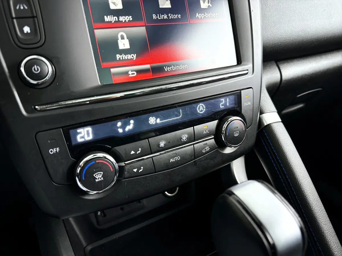 1.2 TCe Bose | Panoramadak | Stoelverwarming | Parkeercamera | Cruise control