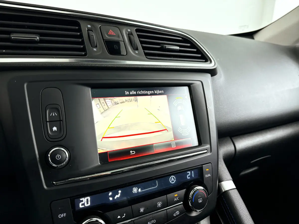 1.2 TCe Bose | Panoramadak | Stoelverwarming | Parkeercamera | Cruise control