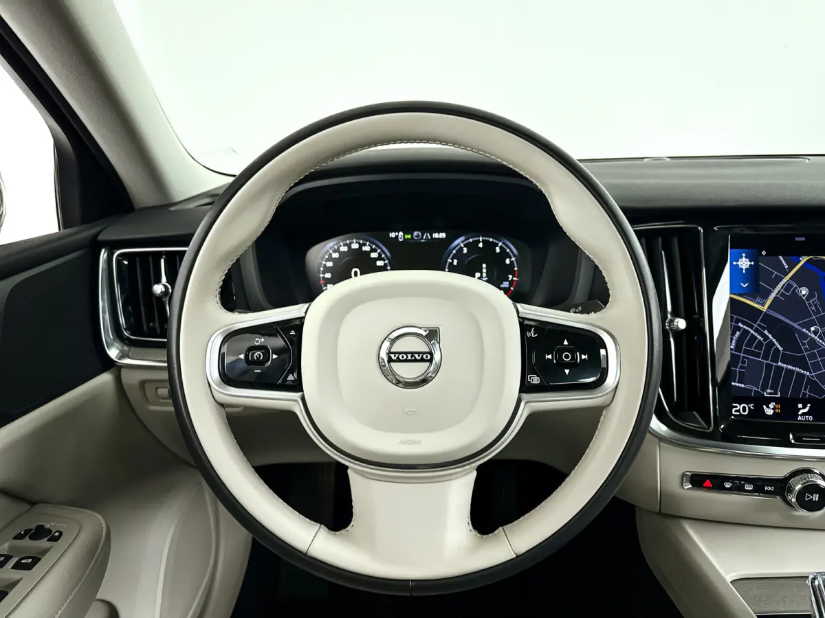 B3 Inscription | Cruise control | Stoel- en Stuurverwarming | Elektrische stoelen